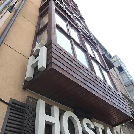 Caballeros בית הארחה סוריה